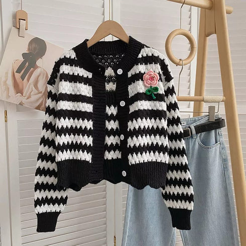 Two Piece Fashion Striped Floral Sweet Knitted Tank Top With Cardigan